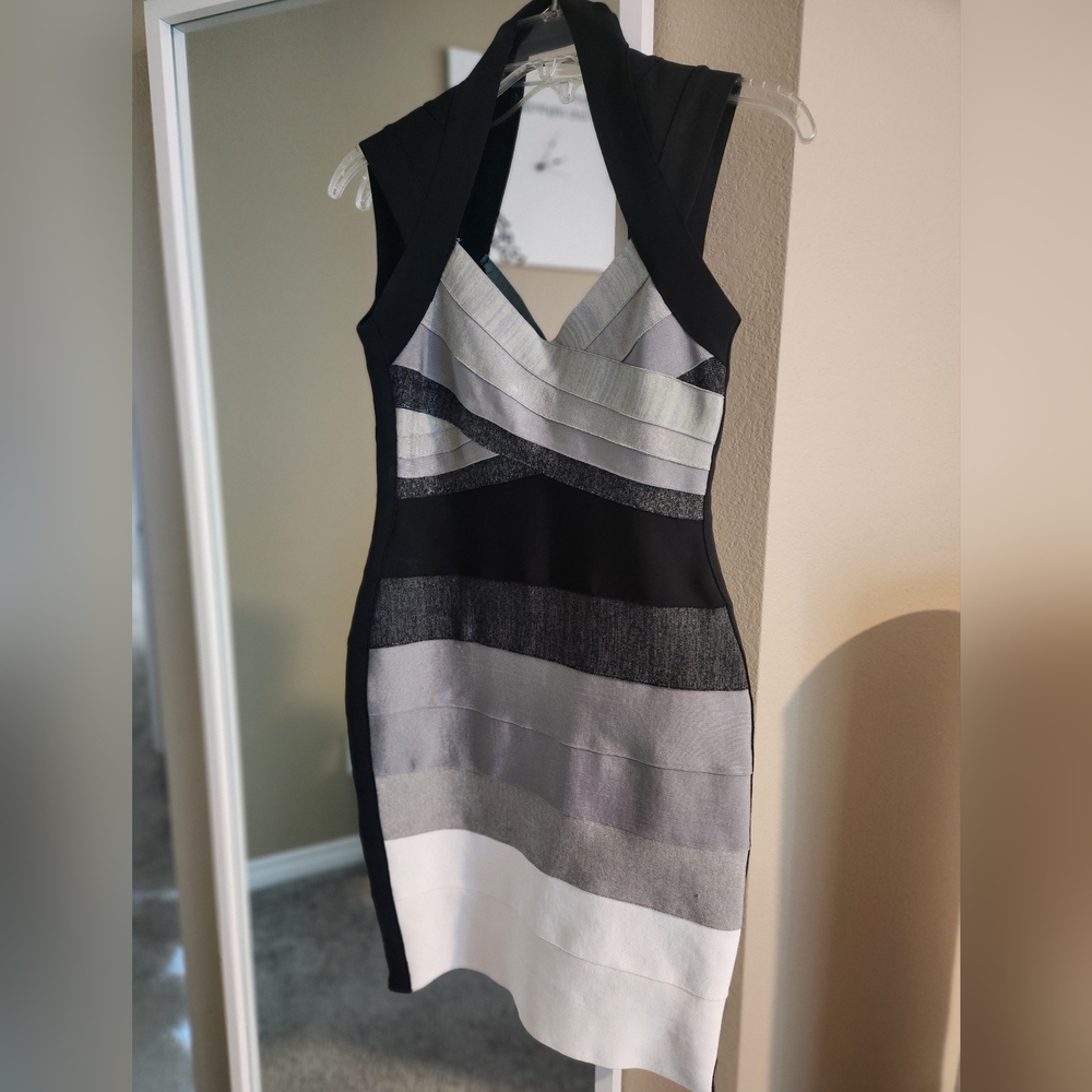 Unk Black and Gray Sheath Midi Dress for Cocktail